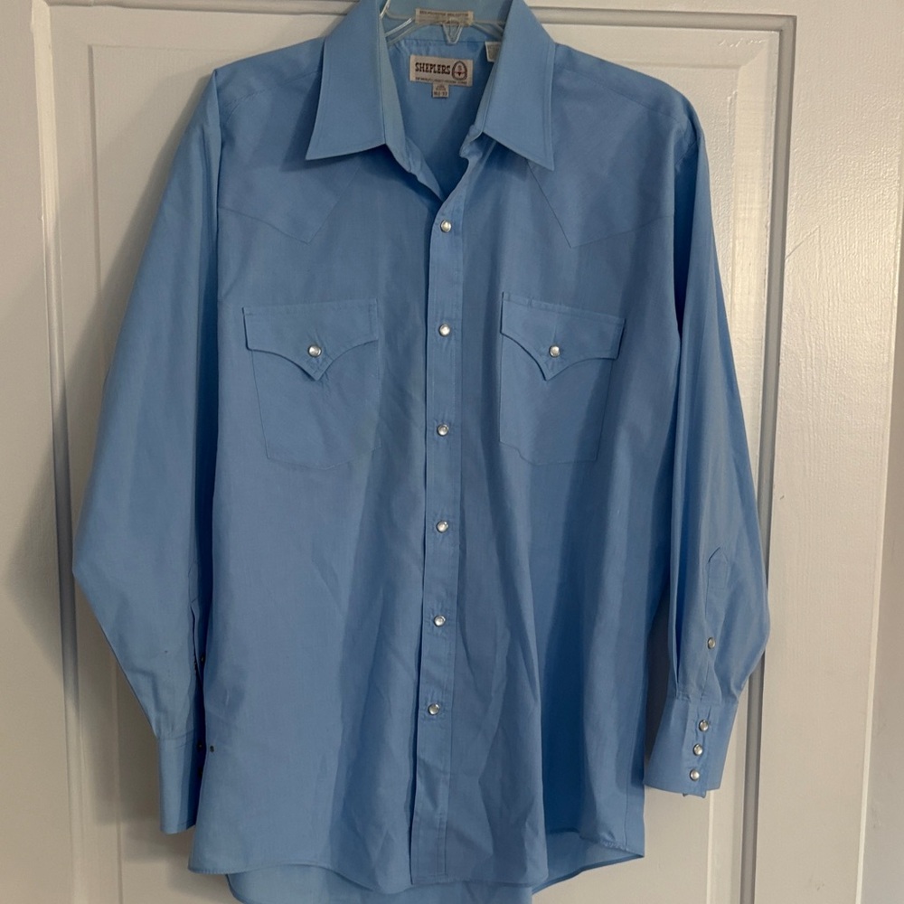 Sheplers Light Blue Casual Button Down Shirt‎